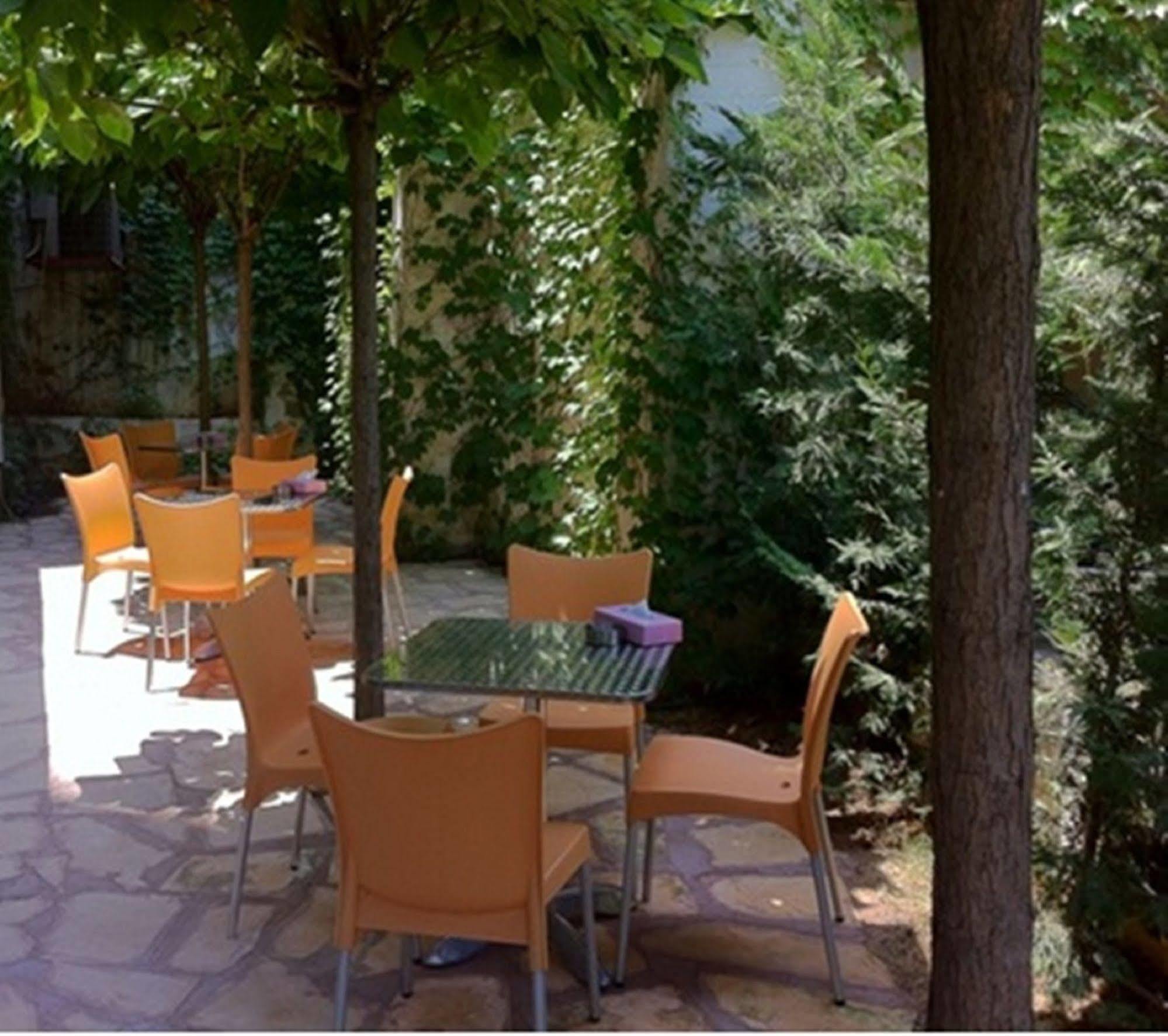 Suite Hotel Merlot - Beirut Eksteriør billede